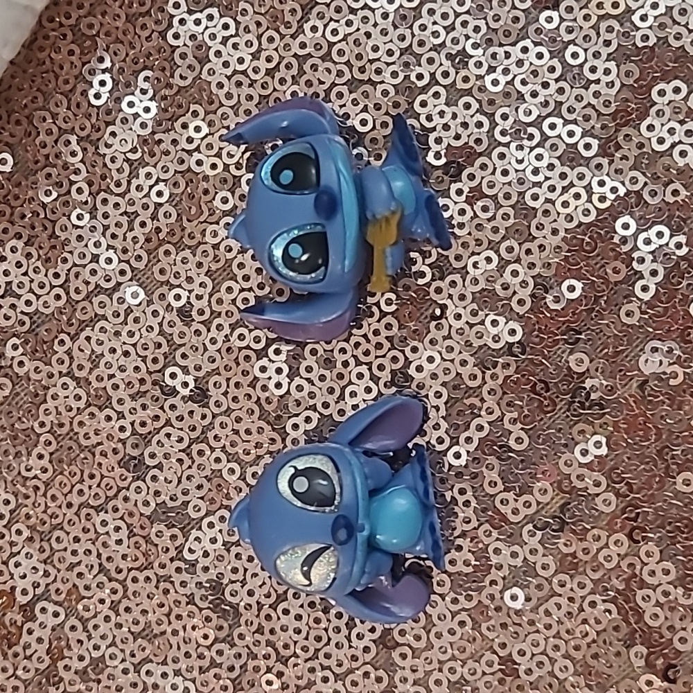 2 Stitch Disney Doorables Set